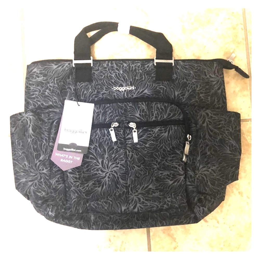 NWT BAGGALLINI Convertible Backpack Crossbody Bag